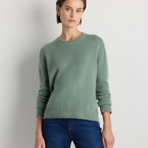 Quince Mongolian Cashmere Boxy Crew Neck Sweater in Sea Spray Green Size Medium